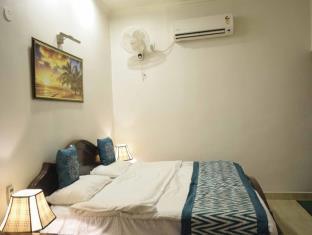 21 Milestone Hotel & Resort New Delhi Exterior photo